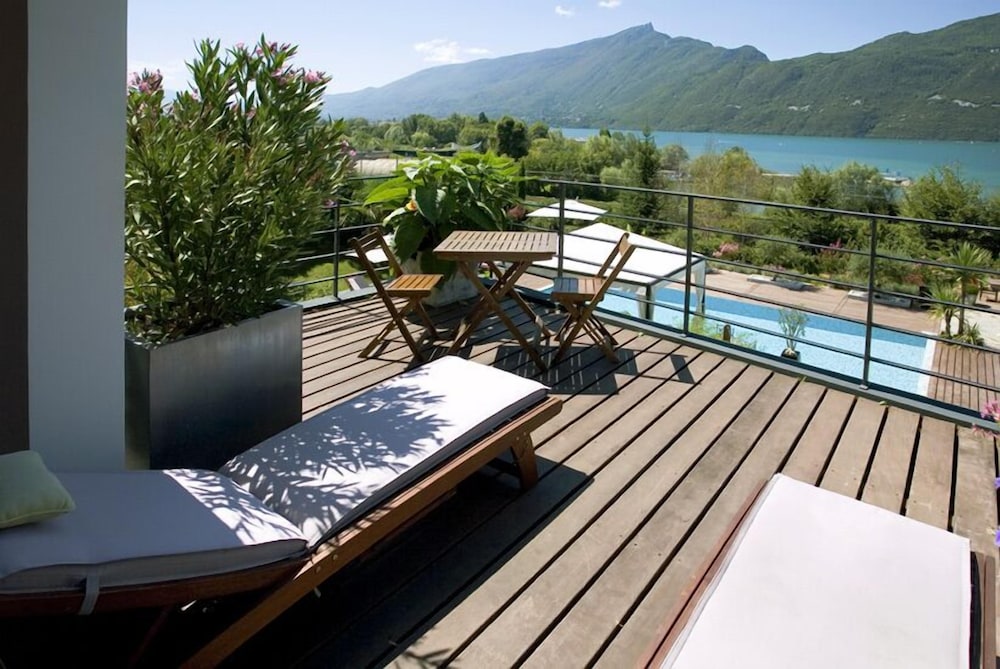 Les Suites Du Lac 28/50