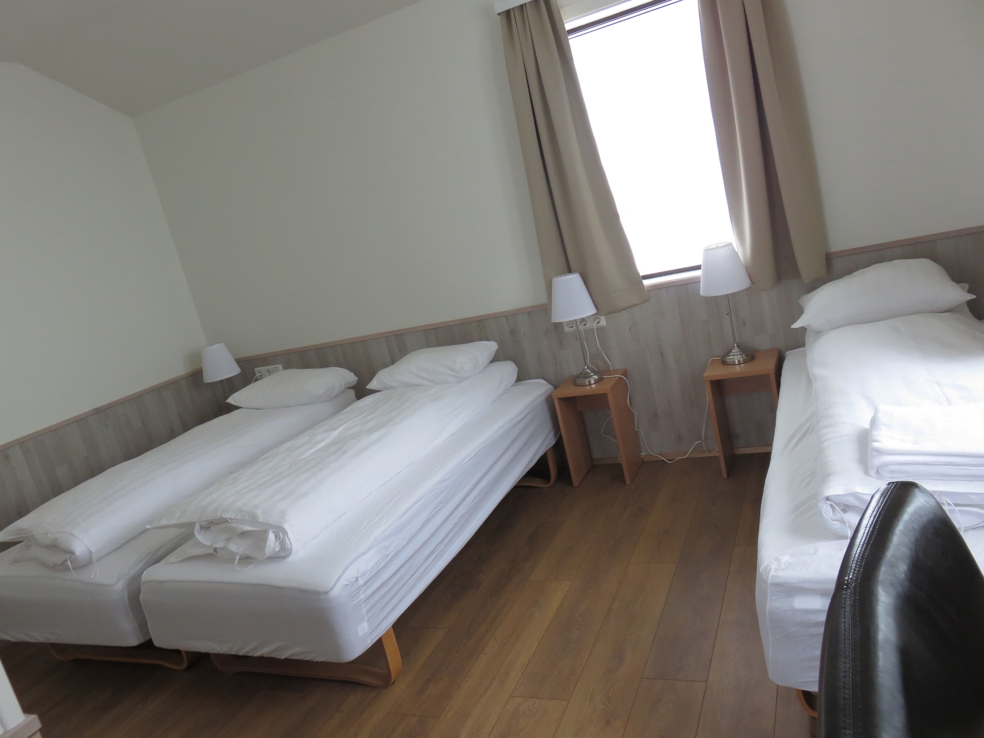 guesthouse stong and cottages
