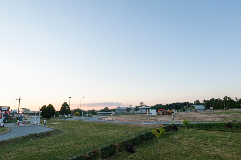 Hotel the Originals La Souterraine Alexia 43/50