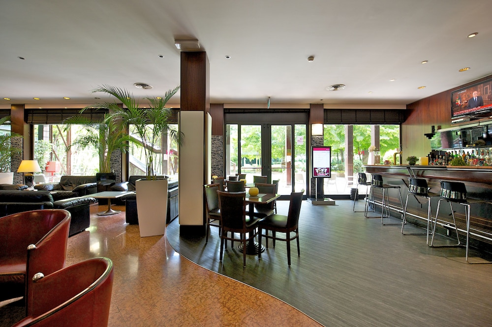 MERCURE BOLOGNA CENTRO 57/72