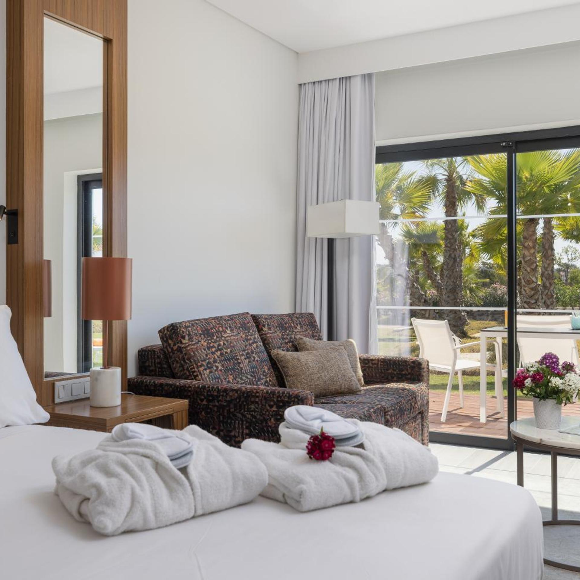 Junior Suite, King Bed