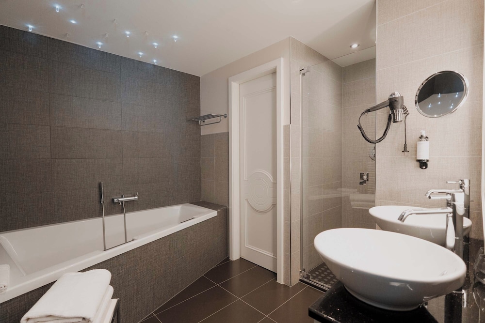 Le Clervaux Boutique Hotel 49/50
