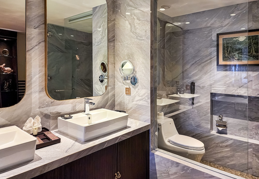Borei Angkor Resort & Spa 70/71