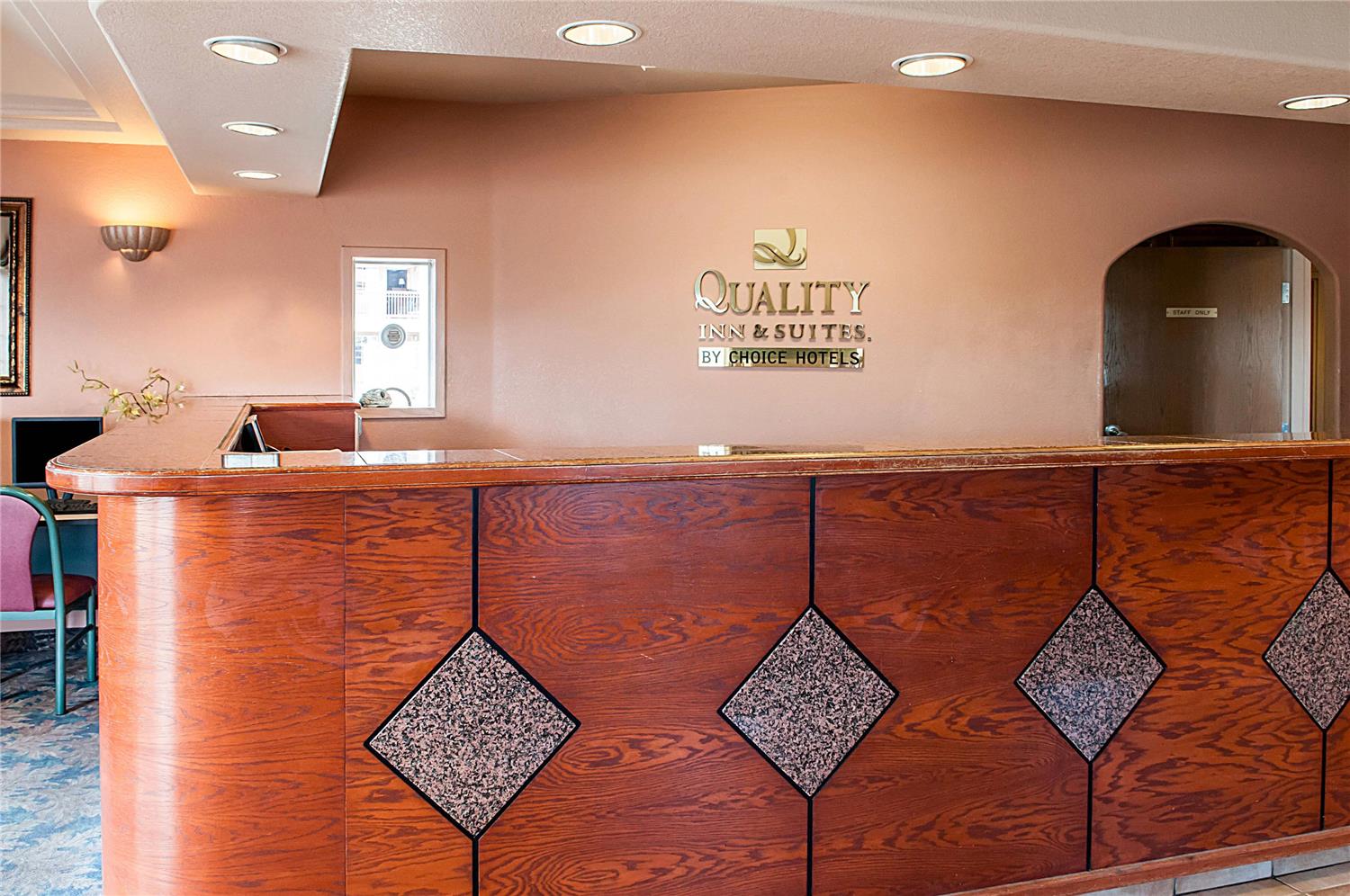 Quality Inn Suites Las Cruces University Area 8/25