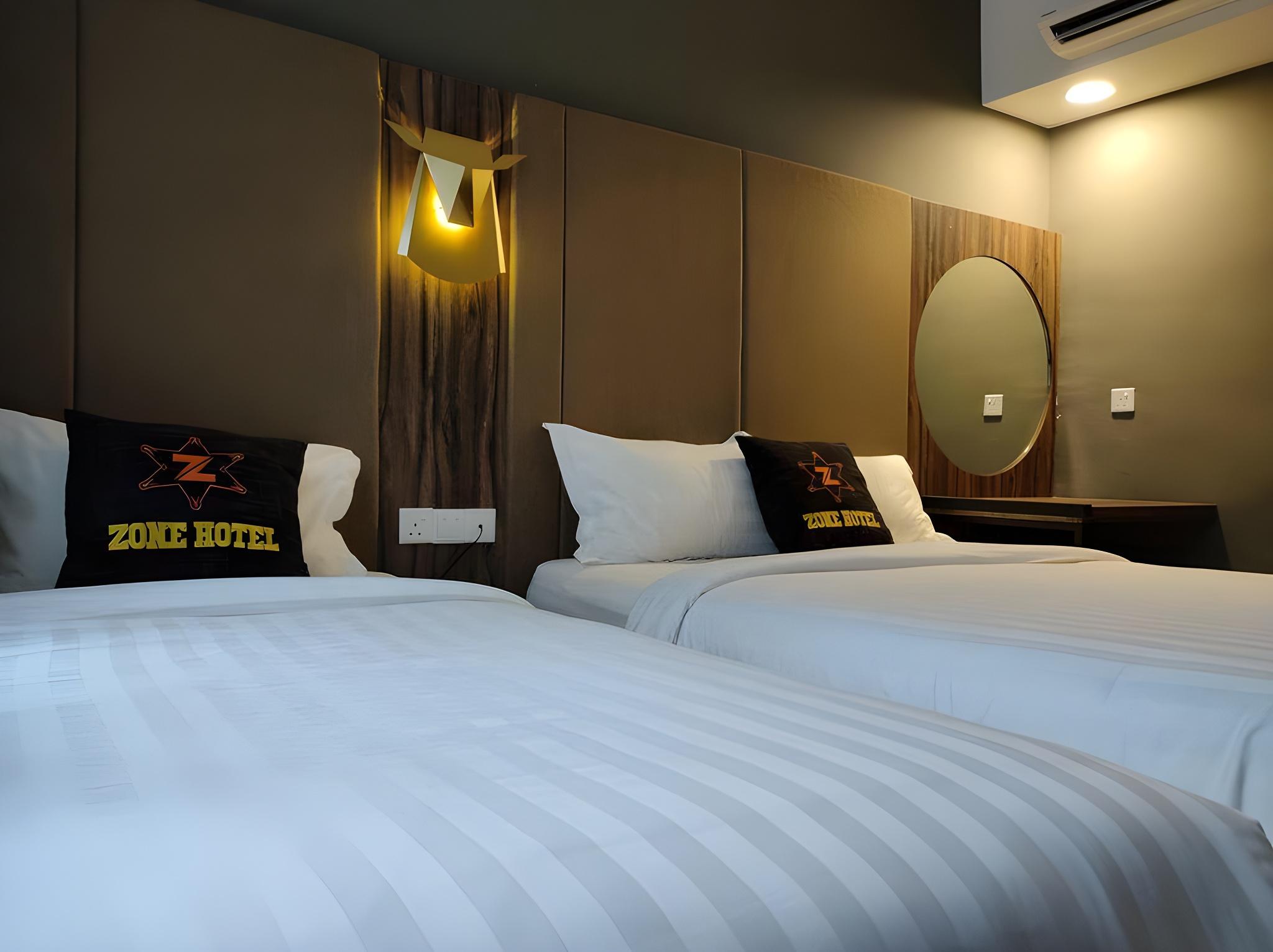 Superior, Family, 1 Queen and 1 Single Bed