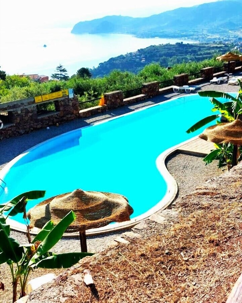 Agriturismo Santamargherita 50/53