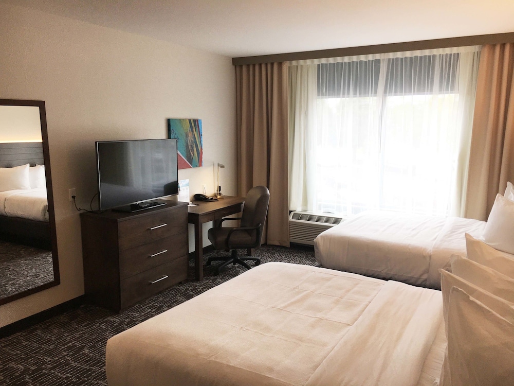 Gundersen Hotel & Suites 14/48