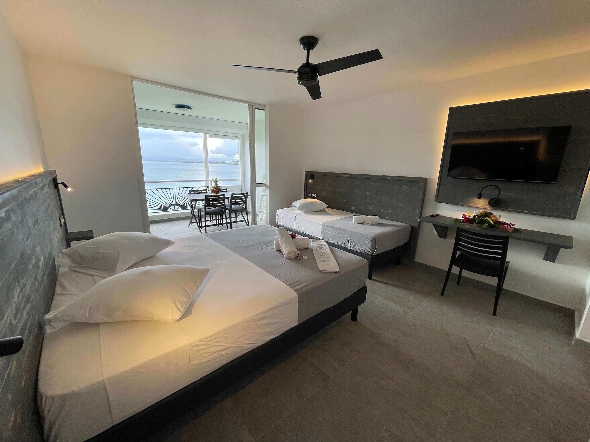 Deluxe, Studio, Multiple Beds, Ocean Front, Sea View