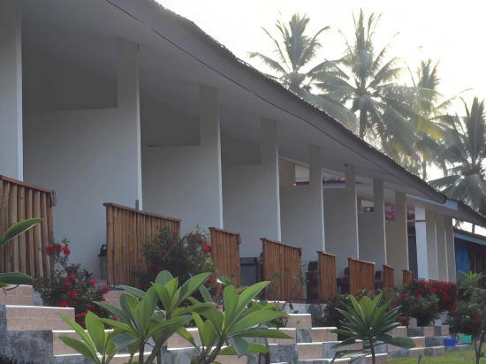Ocean Queen Resort 1/29