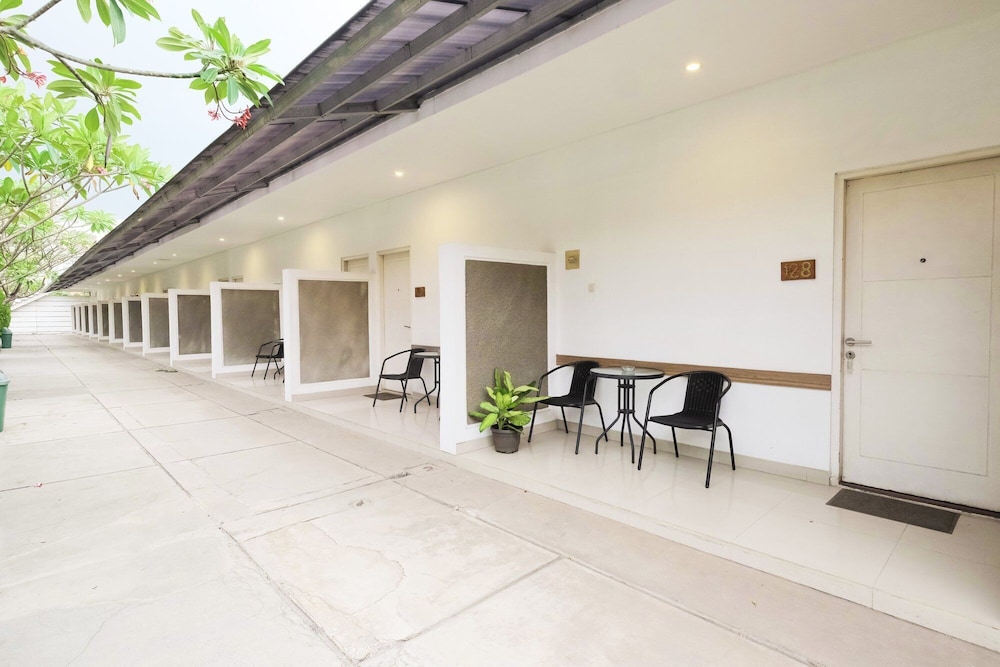 Cengkareng Transit Hotel 11/47