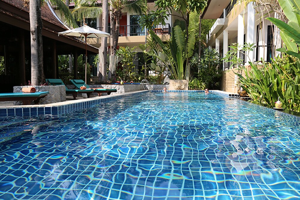Cocoville Phuket 7/75