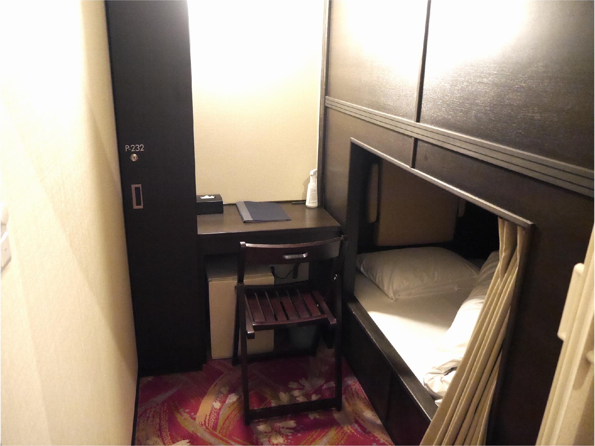 Male Dorm, Cabin, Low Floor