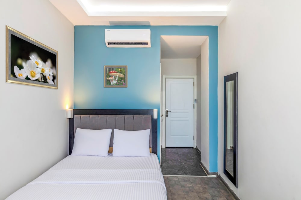 Skylon Airport Hotel 22/49