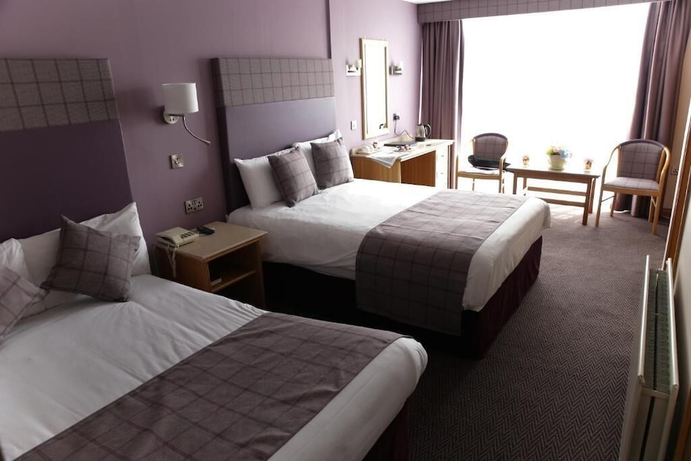 The Mount Errigal Hotel 10/65