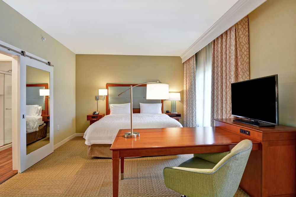 Hampton Inn And Suites Charleston Airport 24/40