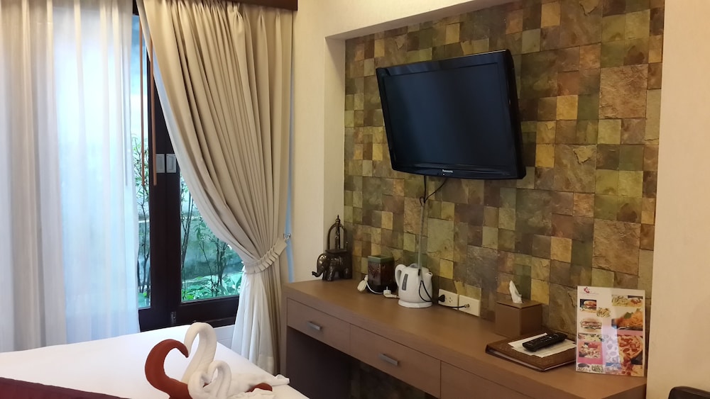 Samed Pavilion Resort 35/50