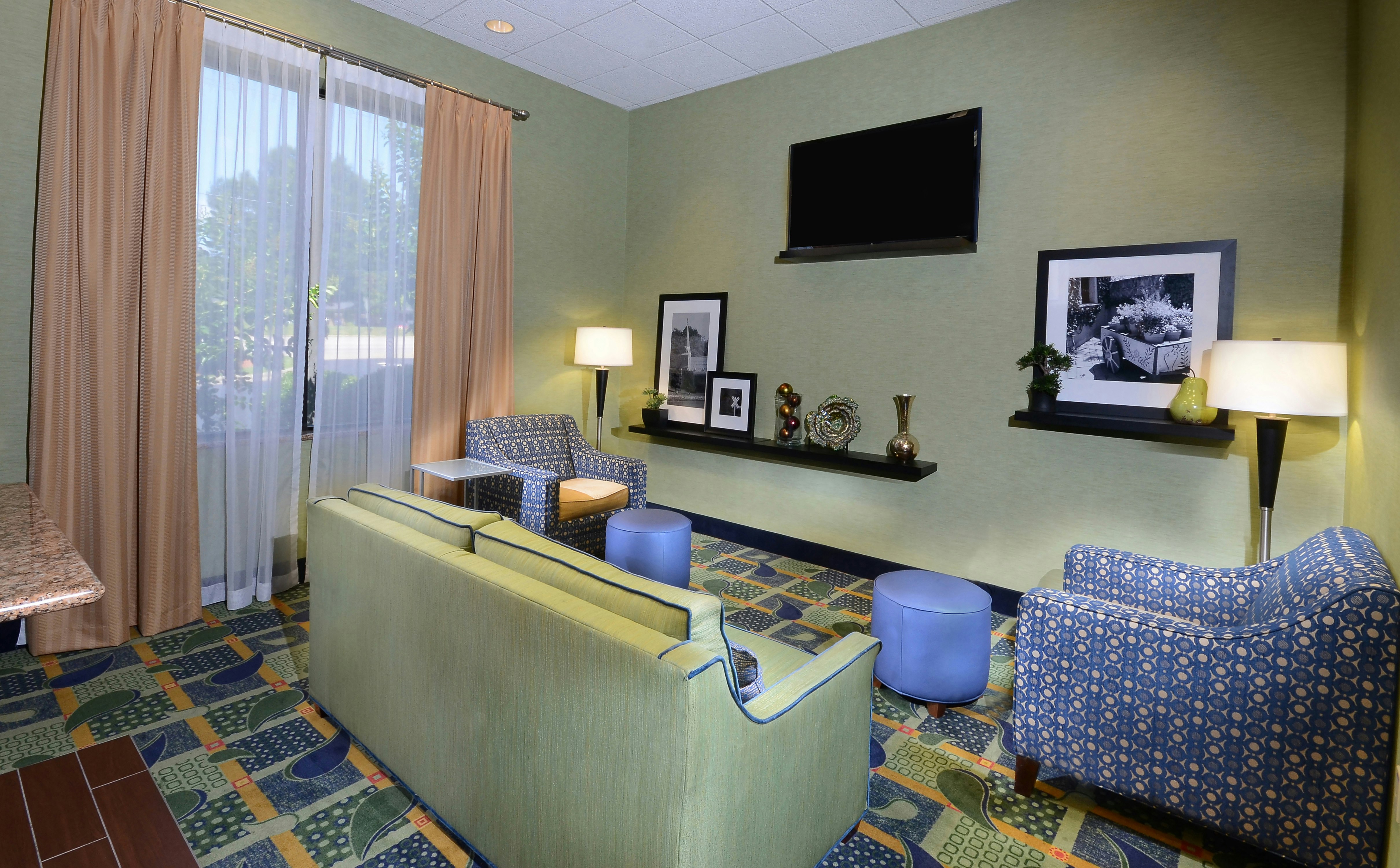 Hampton Inn Roxboro 44/47