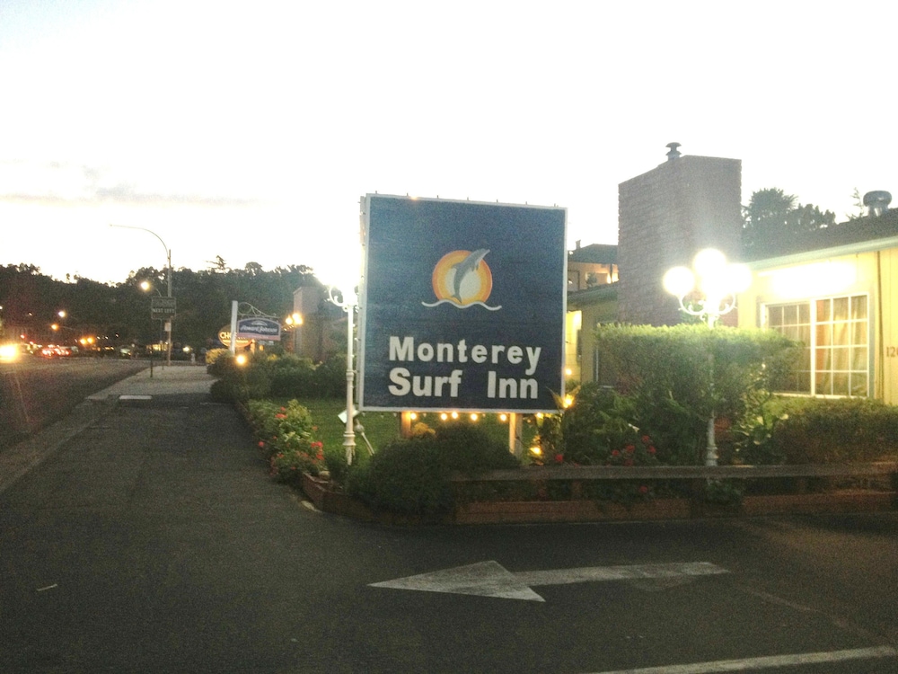 Monterey Surf Inn 5/40