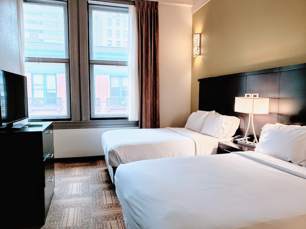 Staybridge Suites BALTIMORE INNER HARBOR 22/80