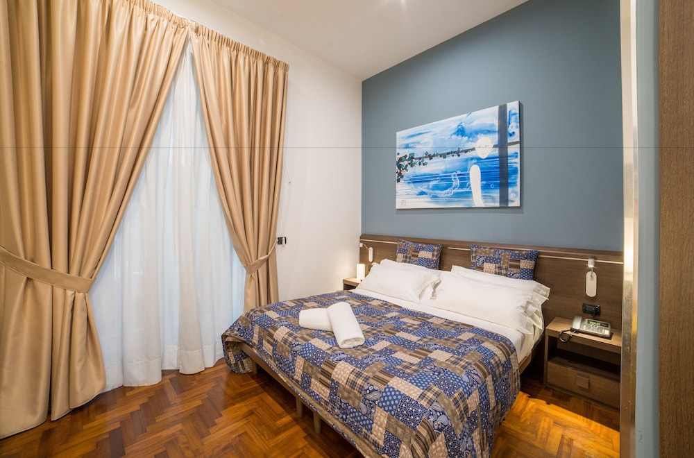 Bed Breakfast Chiaia 32 7/50