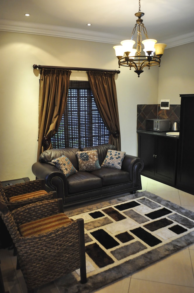Waterfalls Boutique Hotel 27/50