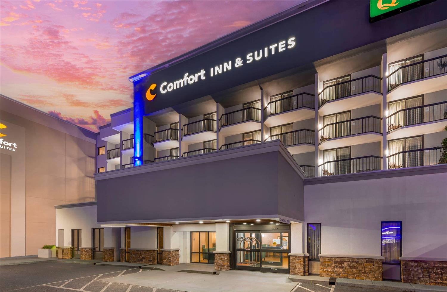 Quality Inn & Suites Spring Lake - Fayetteville near Fort Bragg 6/41