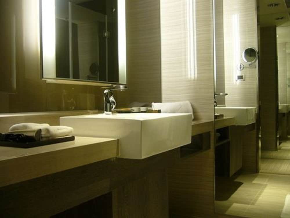 City Suites Kaohsiung Chenai 22/53