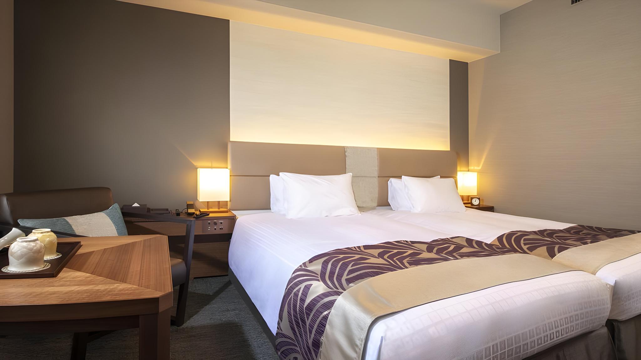 SUPERIOR, TWIN BEDS