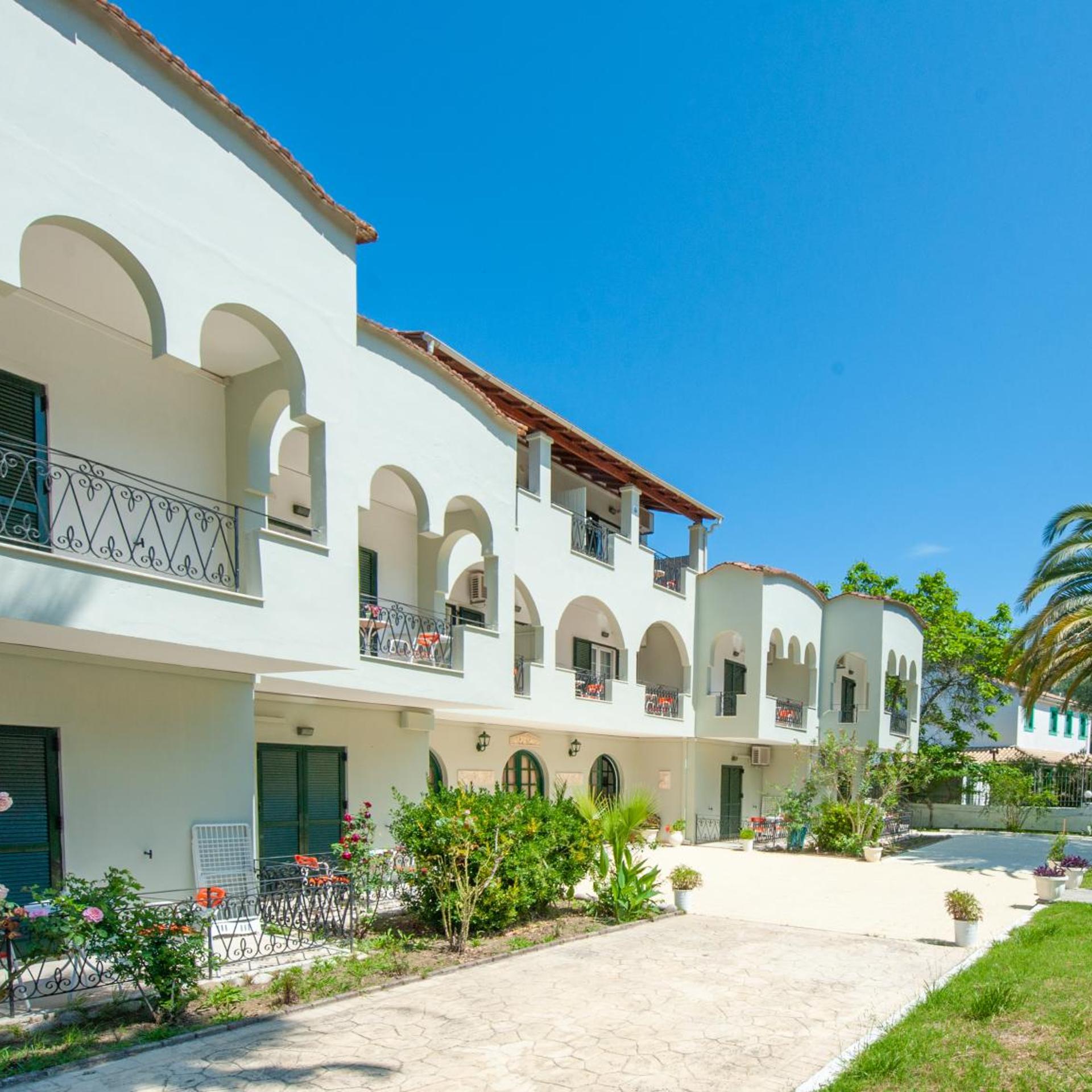 Vassilis Paradise Garden 20/67