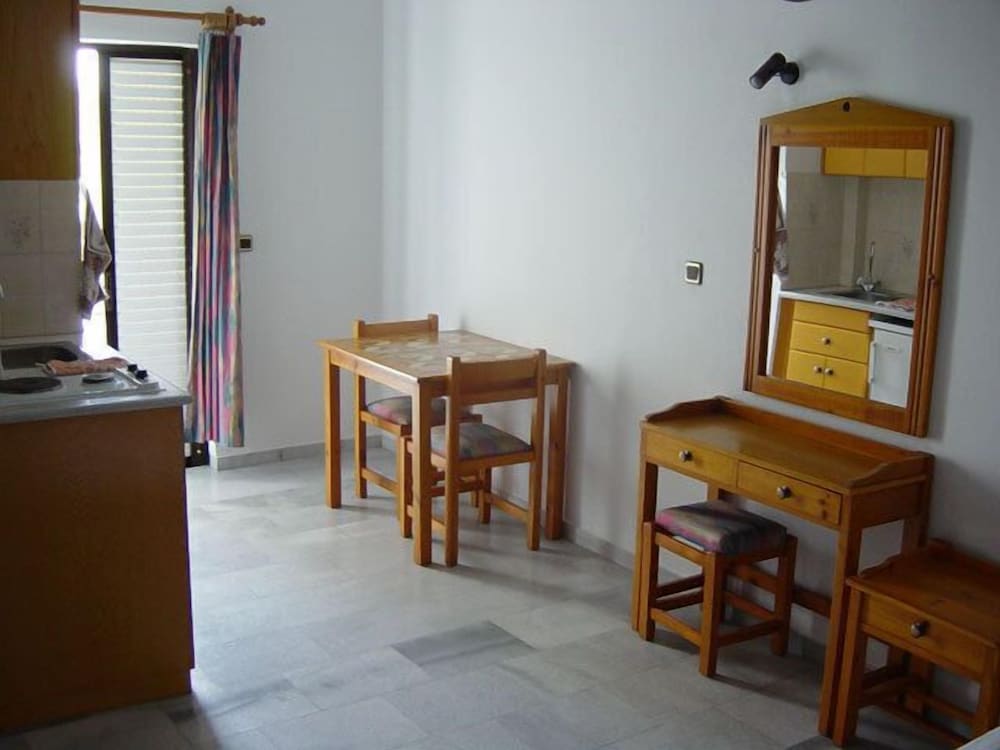 Popi Apartments 24/33