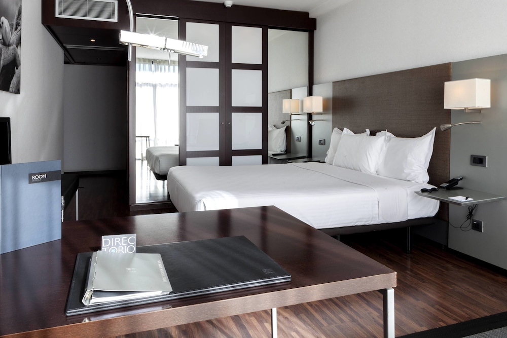 Sabatic Gava Mar, Barcelona, a Tribute Portfolio Hotel 13/39