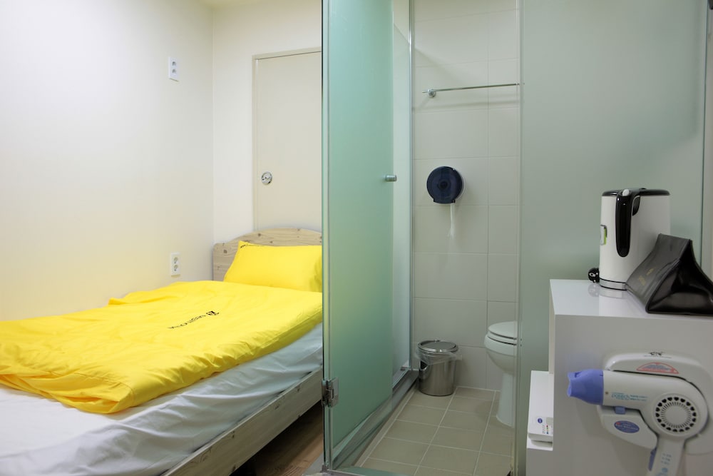 K Stay Guest House Myeongdong 1st 26/52