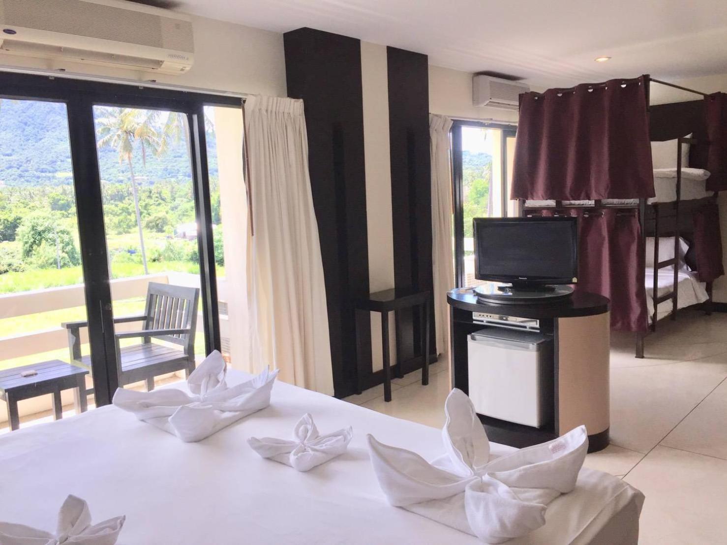جناح جونيور، Amarin Samui Hotel 4/8