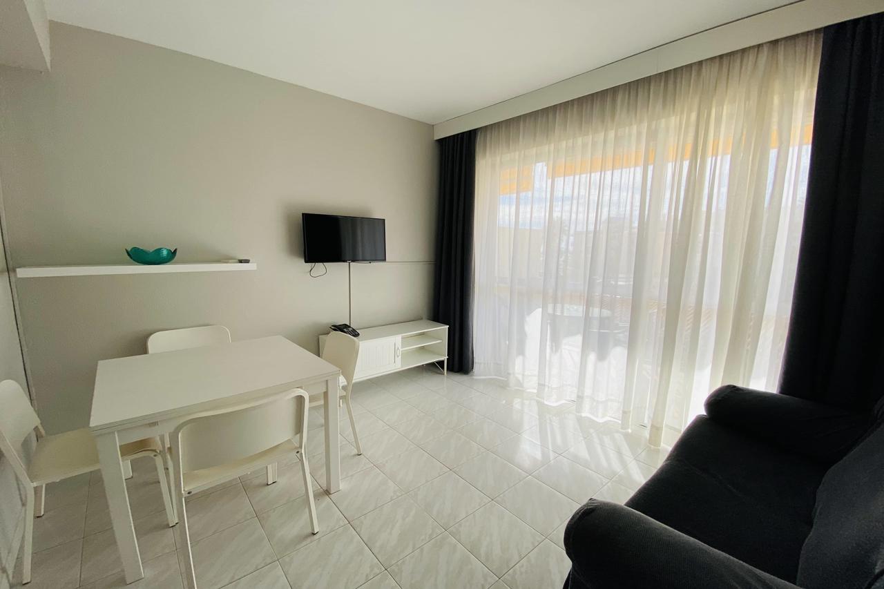 Apartments Los Jazmines 52/65