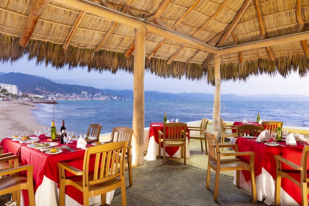 Las Palmas By The Sea All Inclusive 32/50