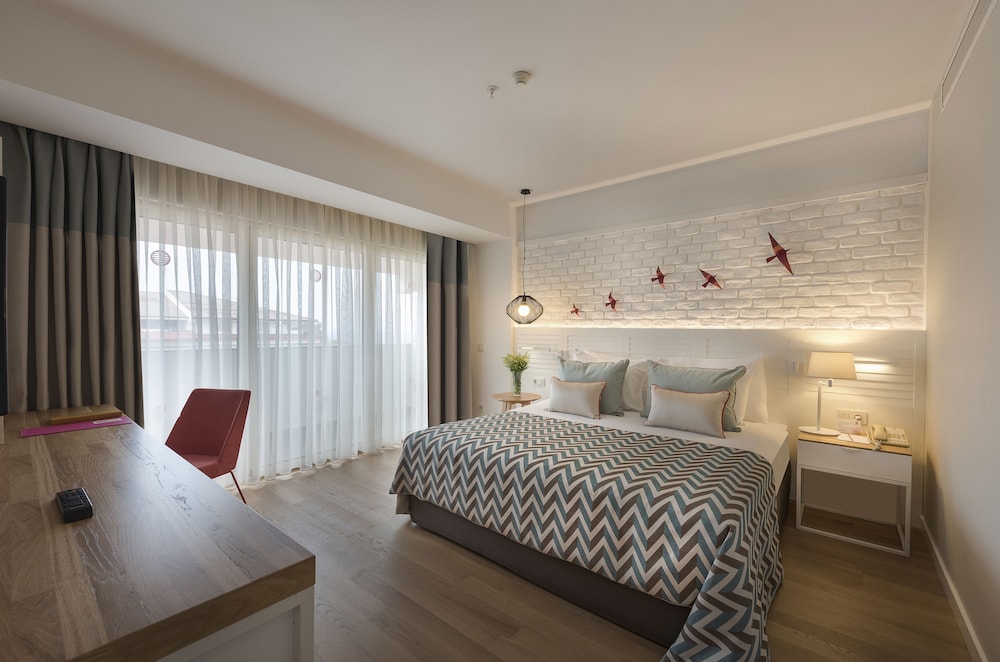 Akra Kemer 14/50