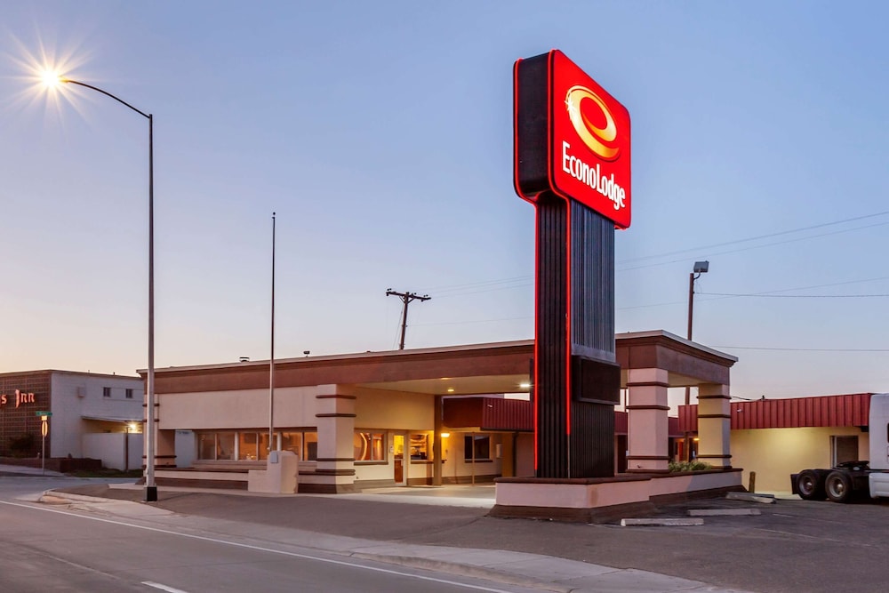 Econo Lodge Clovis 50/58
