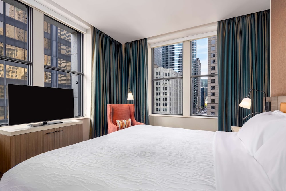 Hilton Garden Inn Chicago Central Loop 10/33