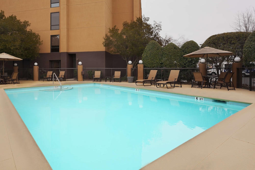 Hampton Inn Charlotte University Place in CHARLOTTE - NC