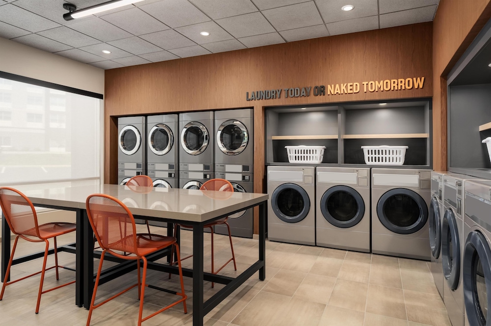 LivSmart Studios by Hilton Columbia Greystone 27/41