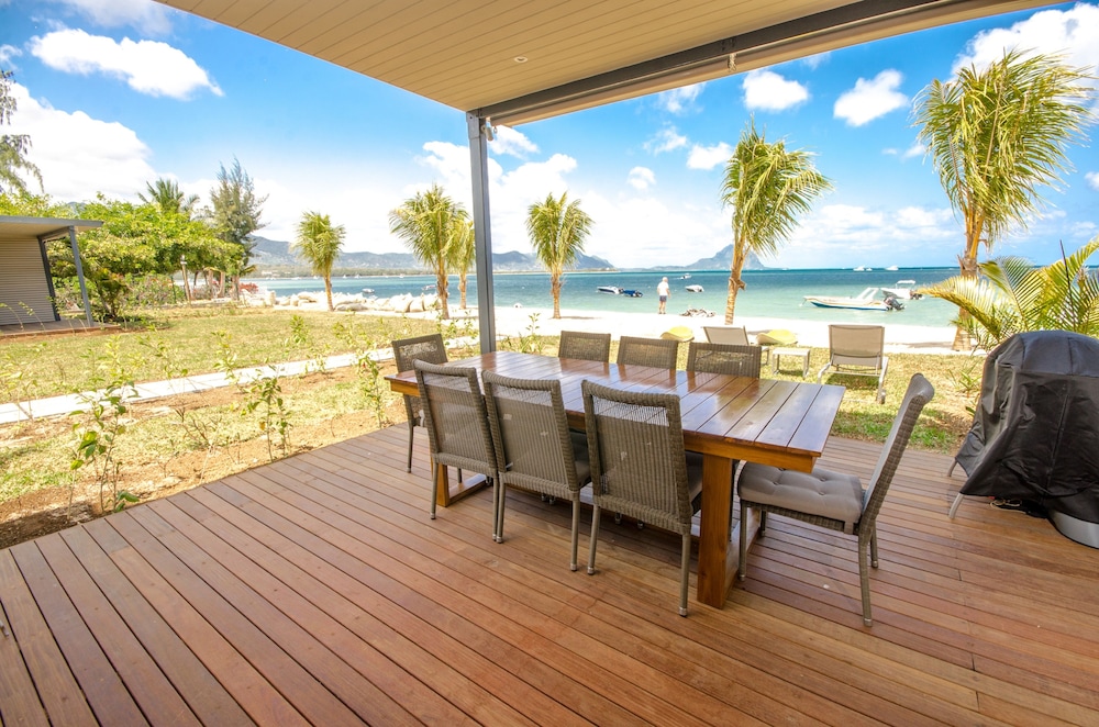 L'escale Beachfront Luxury Suite By Dream Escapes 14/54