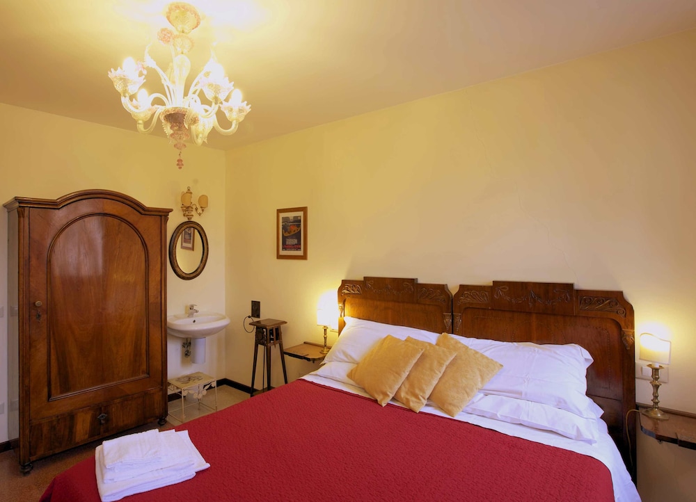 3749 Ponte Chiodo Guest House 10/46