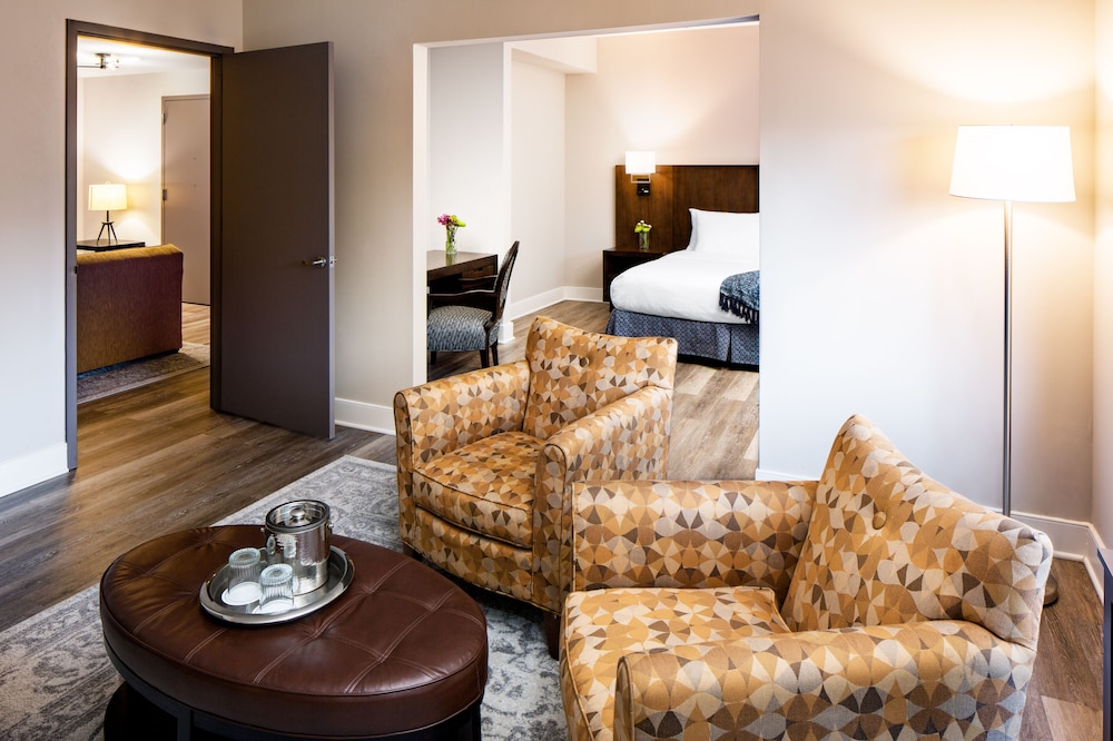 Watt Hotel Rahway, Tapestry Collection by Hilton 43/69