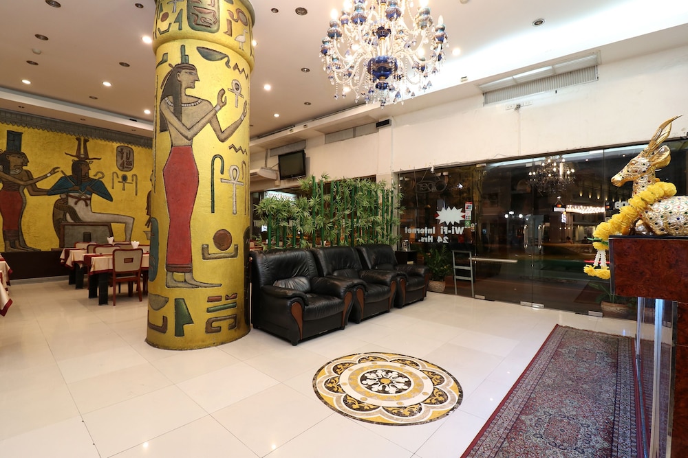 OYO 102 Diamond Residence Silom 7/28