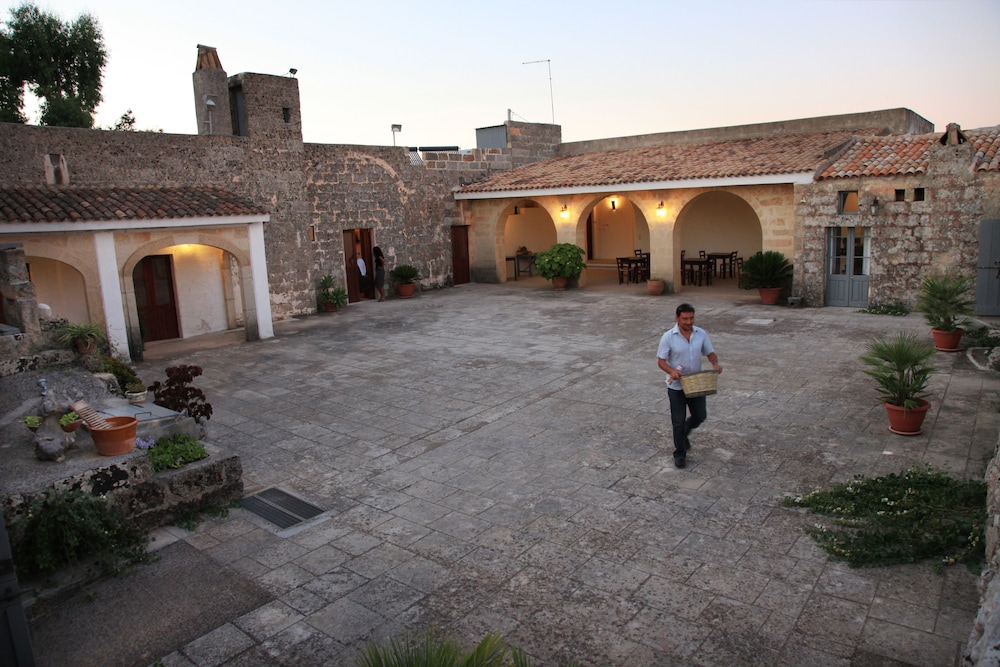 Masseria Uccio 1/41