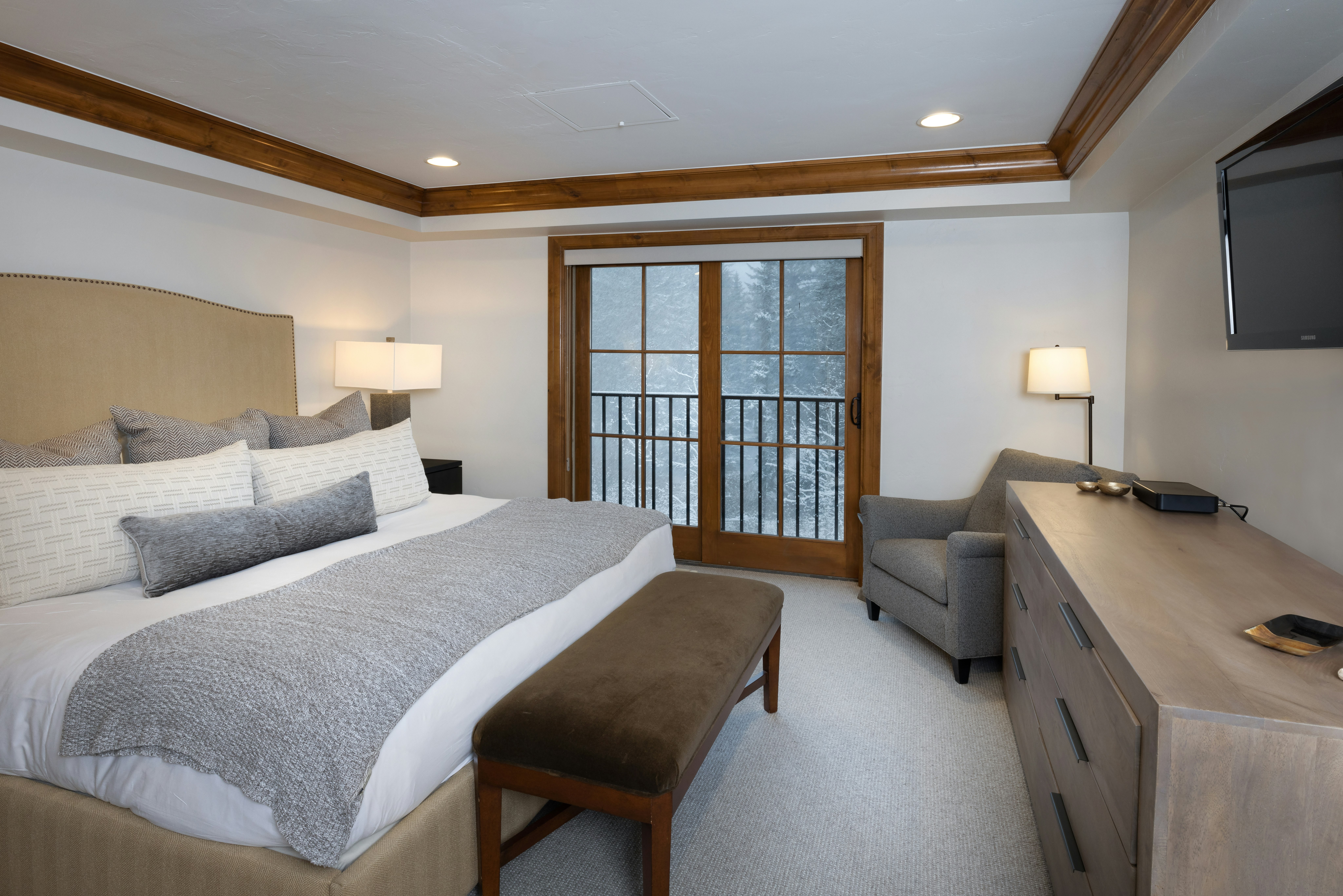 Gravity Haus Vail 14/50