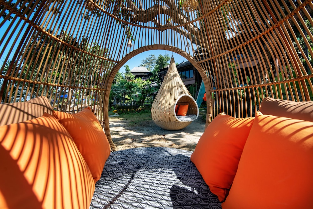 Nirvana Beach Resort and Spa 20/50
