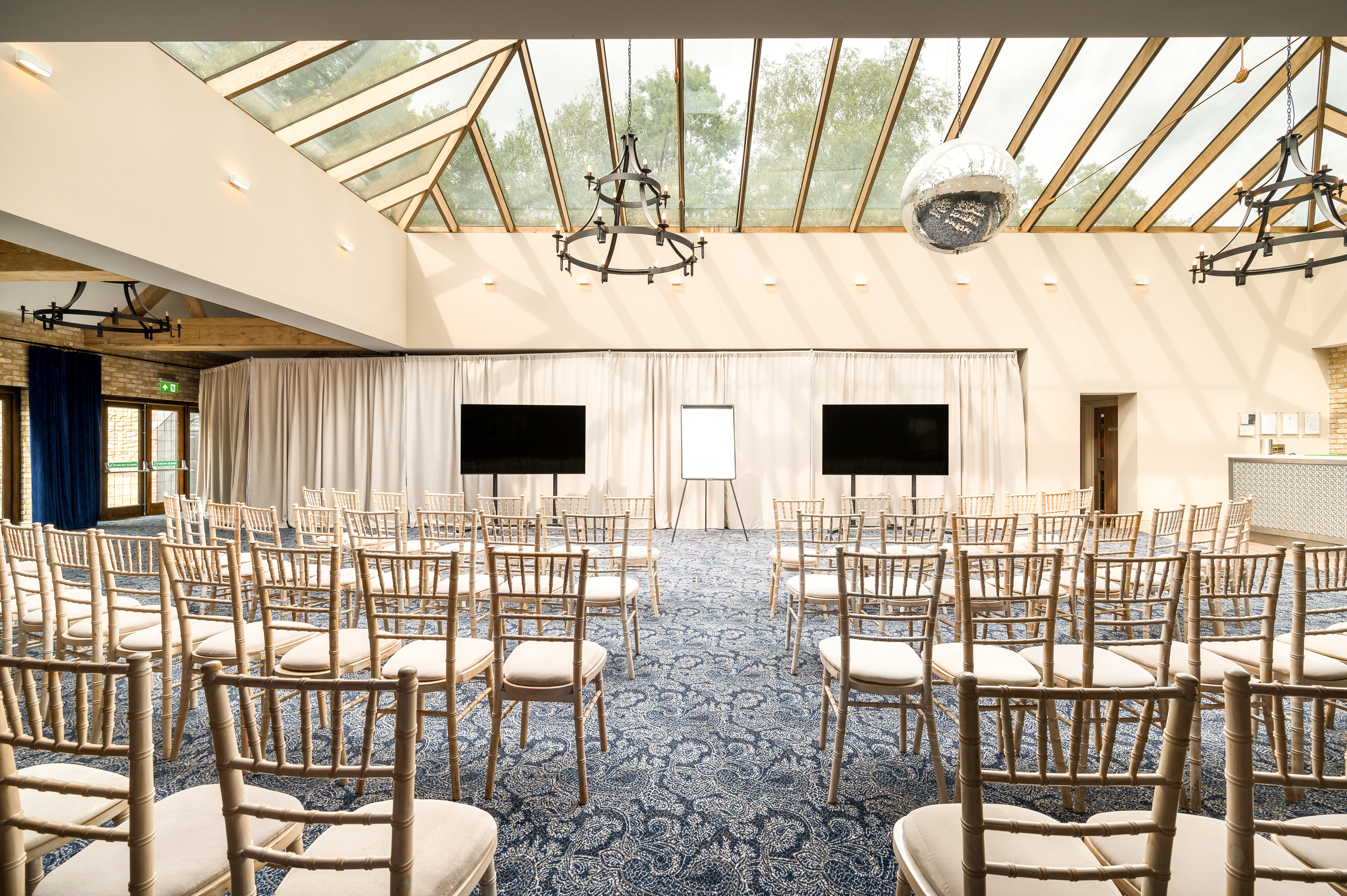 voco Lythe Hill Hotel & Spa by IHG 43/55