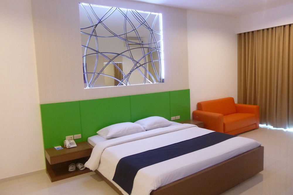 Hotel New Puri Garden Bandara Semarang 15/44
