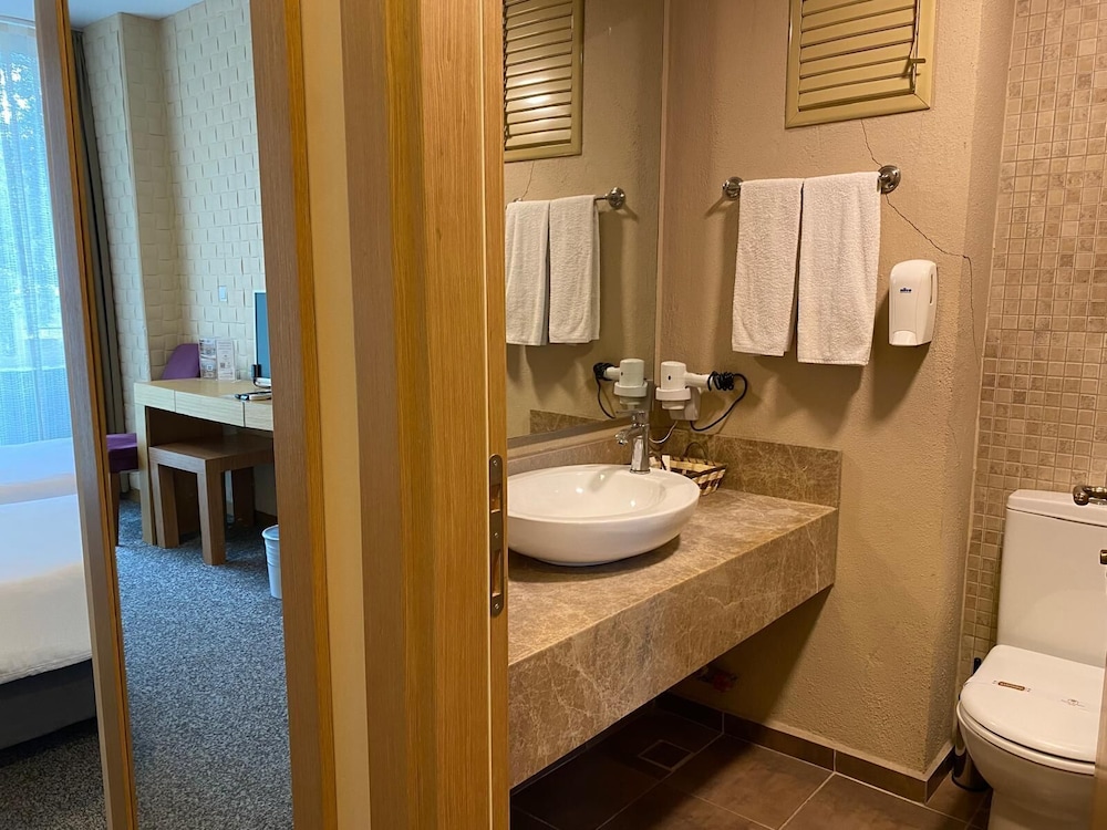 Hotel Zeytin Bahcesi 48/50